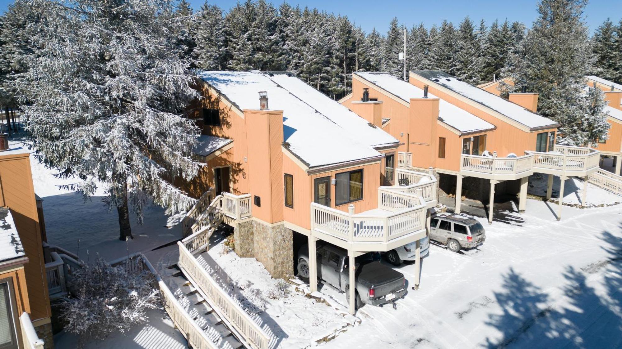 Wabasso 8 Cozy Snowshoe Retreat Covered Ez Parking Wifi Deck ภายนอก รูปภาพ